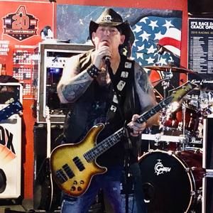 Meet your Posher, Alan